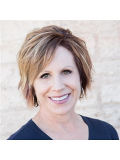Dezlee Hancock - RE/MAX Associates