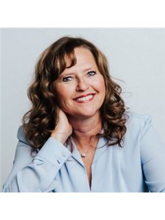 Susan L. Crawford - RE/MAX Associates