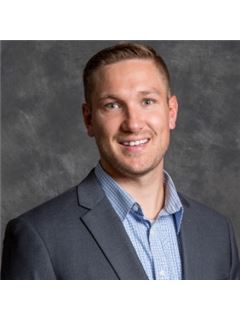 Jarred Nygaard - RE/MAX Legacy Realty