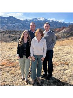 Chris Watson - RE/MAX Real Estate Group