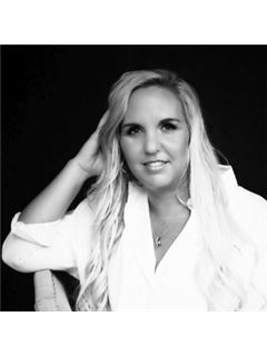 Sara L Feaster - RE/MAX Nexus