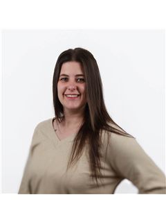 Kalyn Ness - RE/MAX Capital