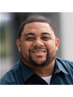 Jeffery Clint - RE/MAX inMotion