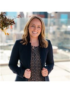 Caroline Kleckner - RE/MAX Professionals