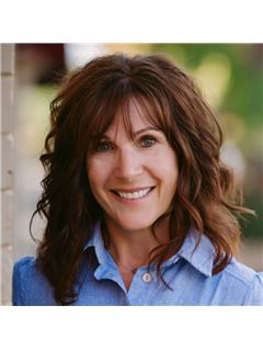 Lori A. Maser-Jones - RE/MAX 4000 Inc