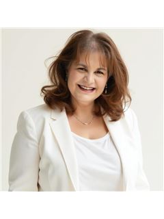 Carolyn Bleicher - RE/MAX Of Boulder, Inc