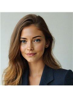 Amber Jimenez - RE/MAX Momentum