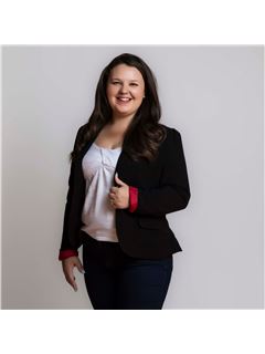 Agente Associado                                   - Katelyn Daggers - RE/MAX Real Estate Group