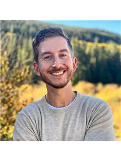 Brady Stout - RE/MAX Properties of the Summit