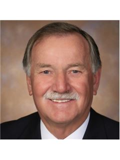 Ervan V. Weiler - RE/MAX Associates