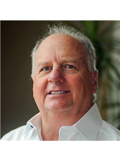 Broker/Owner - Jeff S. Angell - RE/MAX Properties of the Summit