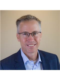 Associate - Kevin Chambless - RE/MAX Alliance