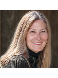 Jan Leopold - RE/MAX Properties of the Summit