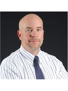 Scott McCullough - RE/MAX Associates