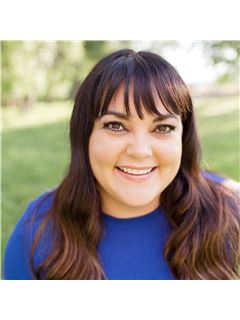 Melinda Davis - RE/MAX Associates