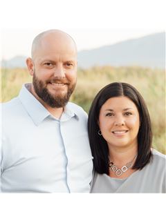 Mathew Riley Booth - RE/MAX Associates