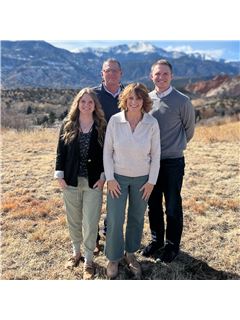 Mary K. Watson - RE/MAX Real Estate Group