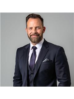Eric Smith - RE/MAX Associates