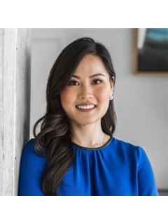 Elizabeth Lee - RE/MAX Professionals