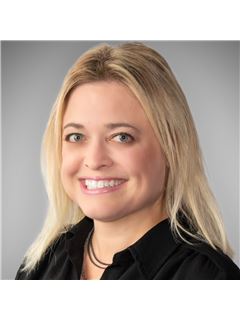 Renee Thompson - RE/MAX Legacy Realty