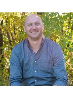 Christopher Potter - RE/MAX Results