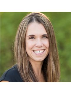 Verena Arribas - RE/MAX Results
