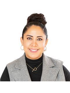 Pahola Clysdale - RE/MAX Advantage Plus