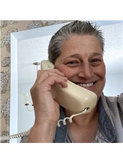 Amy Ruzick - NoPlaceLikeHome.Info - RE/MAX Results