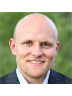 Scott Swennes - RE/MAX Results