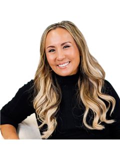 Jeanie Kang - RE/MAX Results