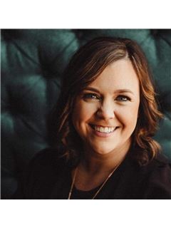 Meg Deden - RE/MAX Results