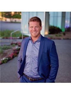 Travis Colsen - RE/MAX Advantage Plus