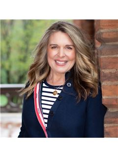 LeAnn N Johnson - RE/MAX Results