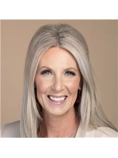 Heidi H Novak - RE/MAX Results