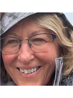 Mary Jo Winter - RE/MAX Advantage Plus