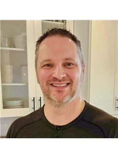 Nick Johnson - RE/MAX Advantage Plus