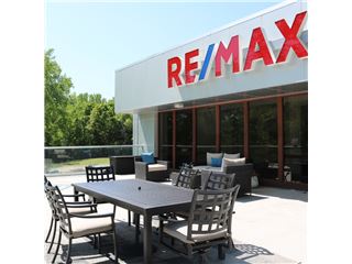 Office of RE/MAX Advantage Plus - Orono