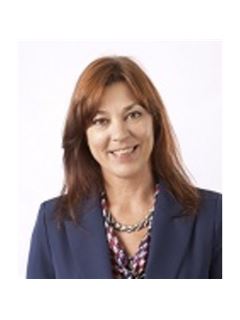Sandi Beck - RE/MAX Traders Unlimited
