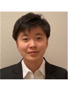 Yanbing Zhang - RE/MAX Realty Associates
