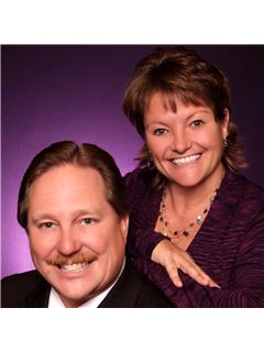 Dawn A. Purple - RE/MAX Traders Unlimited