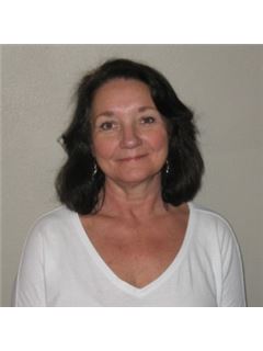 DeDe Bluemner - RE/MAX Alliance