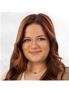 Claire Schweppe - RE/MAX Alliance