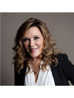 Associate - Robin Simpson - RE/MAX Traders Unlimited