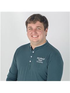 James Gordon - RE/MAX Realty Associates