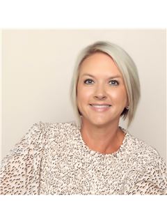 Tara Riggs - RE/MAX Alliance