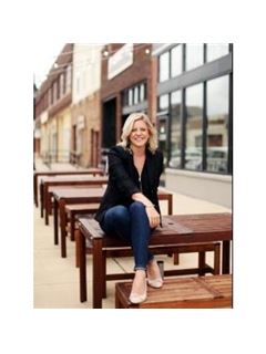 Jordan Lewis - RE/MAX Traders Unlimited