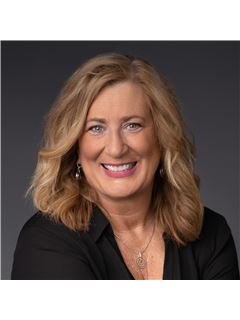 Traci L. Fietsam - RE/MAX Alliance