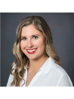 Lindsey Davis - RE/MAX Alliance