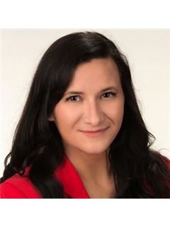 Alexis Speer - RE/MAX Key Advantage