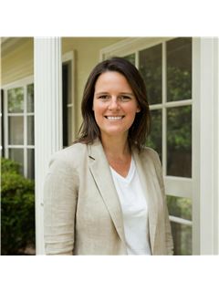 Megan Claussen - RE/MAX Alliance